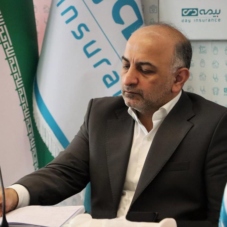 پیام مدیرعامل بیمه دی به مناسبت روز تکریم سالمندان: پیشکسوتان، ریشه‌های خانواده ایران هستند.