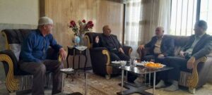عیادت مدیرکل بنیاد شهید اصفهان از جانباز ۷۰ درصد شهرستان فریدن