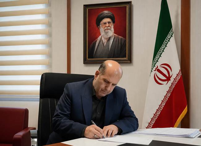 دعوت مدیرکل بنیاد شهید تهران بزرگ از جامعه ایثارگری برای حضور در آیین بدرقه رهبر شهید
