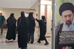 خدمات‌رسانی مؤسسه ایثار قم به زائران در مراسم عزاداری؛ اسکان ۵۰۰ نفر و توزیع ۱۴۰۰ پرس غذای گرم