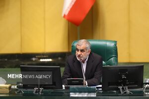 هشدار نیکزاد به ماجراجویی انگلستان، بلغارستان و اوکراین