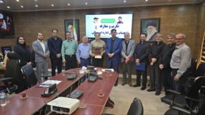 آیین تکریم و معارفه ذیحساب و رئیس اداره امور مالی بنیاد شهید خوزستان برگزار شد