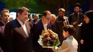 ورود رئیس بنیاد شهید و امور ایثارگران به استان کرمان؛ بررسی مسائل ایثارگران در نشست با استاندار