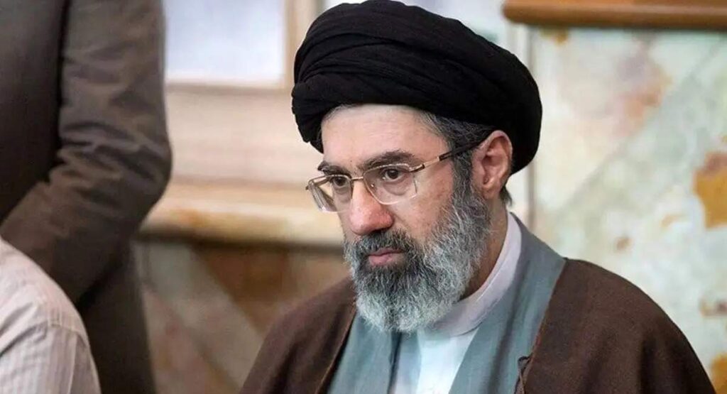 پیام رهبر انقلاب به‌ مناسبت تشییع و تدفین «آقای شهید ایران»: عهد می‌بندیم که انتقام شما را از قاتلین بگیریم/ جنایتکاران آرزوی مرگی آرام و در بستر را با خود به گور خواهند برد/ قدردانی از حضور ده‌ها میلیونی و تاریخی مردم ایران و عراق