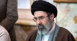 پیام رهبر انقلاب به‌ مناسبت تشییع و تدفین «آقای شهید ایران»: عهد می‌بندیم که انتقام شما را از قاتلین بگیریم/ جنایتکاران آرزوی مرگی آرام و در بستر را با خود به گور خواهند برد/ قدردانی از حضور ده‌ها میلیونی و تاریخی مردم ایران و عراق