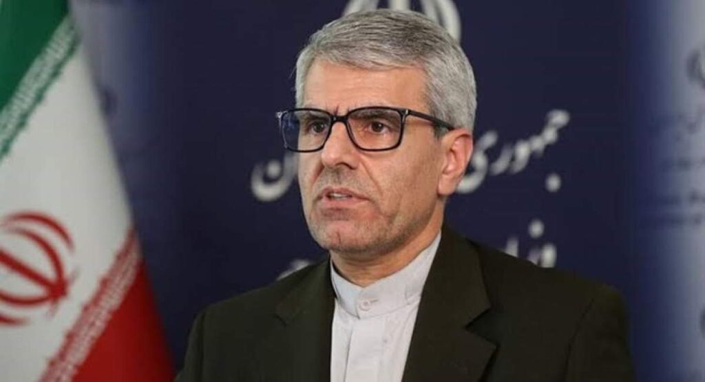 بقایی: موافقت ایران با آتش‌بس ده روزه واقعیت ندارد