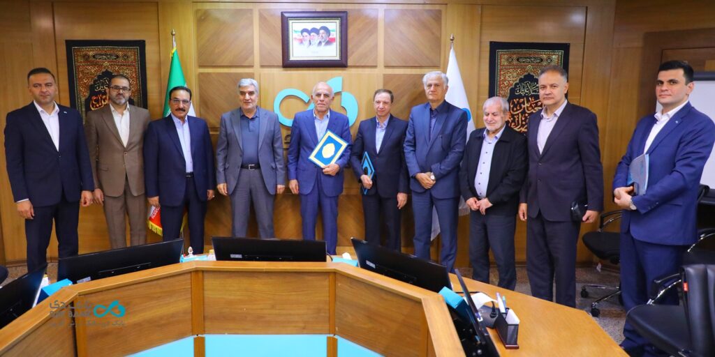 امضای تفاهم‌نامه همکاری مشترک میان بانک دی و دبیرخانه شورای هماهنگی توسعه دریامحور و مکران
