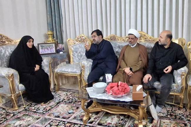 استاندار قم از دو نوجوان بازمانده حادثه شهریار دیدار کرد