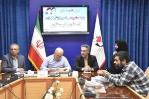 پاسخگویی چهره به چهره مدیرکل بنیاد شهید لرستان به مطالبات ایثارگران در خرم‌آباد