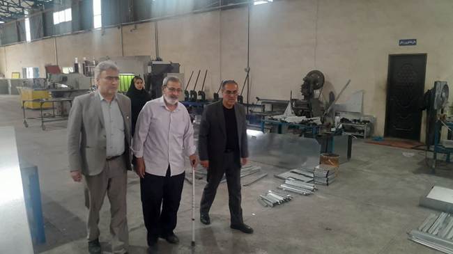 پیگیری مستمر طرح‌های اشتغال ایثارگران توسط مدیرکل بنیاد شهید مازندران