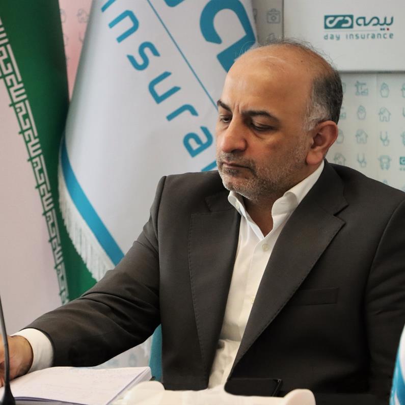 پیام تبریک مدیرعامل بیمه دی به مناسبت ۱۷ مرداد، روز خبرنگار