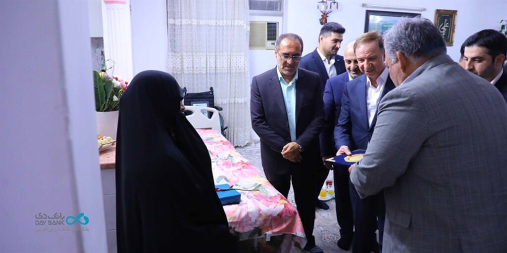 پیوند خدمت و ایثار در مازندران؛ تأکید بر تسهیل ارائه خدمات بانکی به جامعه شاهد و ایثارگر