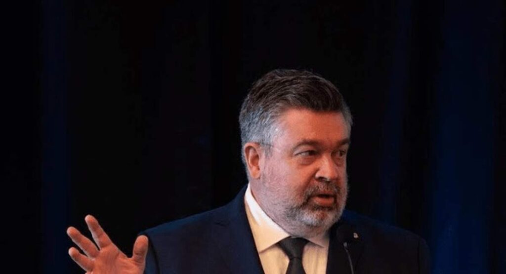 ترامپ یکی دیگر از مشاوران ارشد خود را عزل کرد!