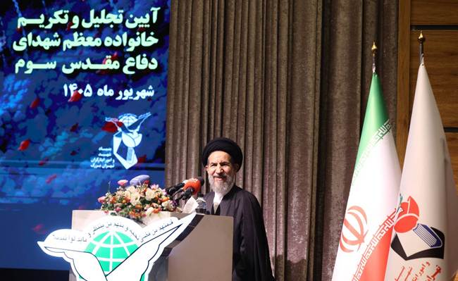 خطیب نماز جمعه تهران: آینده منطقه از آن ملت‌های مستقل و مقتدر مسلمان است