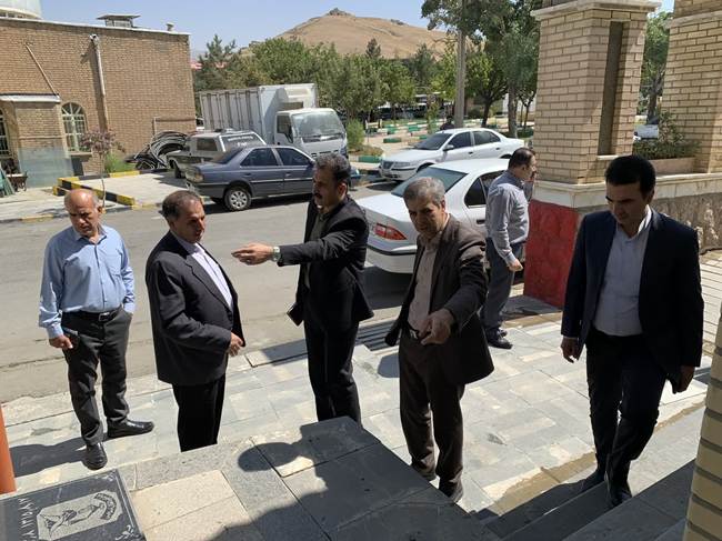نشست مشترک بنیاد شهید و سازمان آرامستان‌ها؛ نقشه راه ارتقای خدمات در گلزار شهدای سنندج