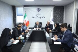 نشست بررسی وضعیت خدمات آزمایشگاهی و تسهیل دسترسی ایثارگران به مراکز درمانی در استان قزوین