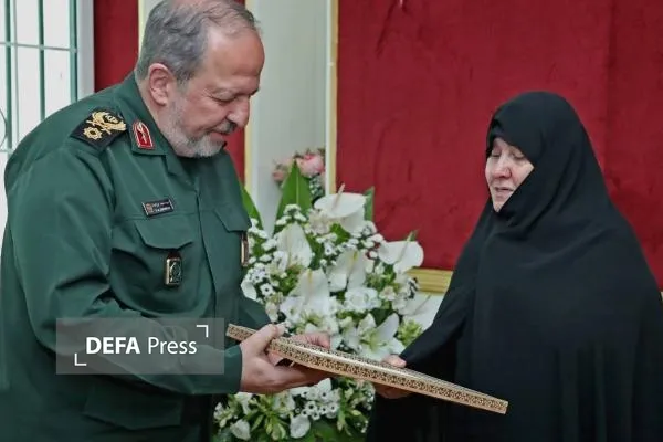 سردار ابن‌الرضا: ثمرات دکترین دفاعی شهید شمخانی امروز در جنگ مقابل آمریکا و اسرائیل دیده می‌شود