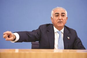 از فرار خاندان پهلوی تا درخواست دارایی‌های بلوکه‌شده؛ ادعاها و واکنش‌ها