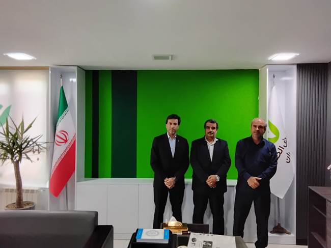 دیدار مدیرکل بنیاد شهید بوشهر با مسئولان بانک مهر ایران؛ تأکید بر تسهیل خدمات بانکی برای ایثارگران