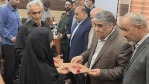 دیدار مدیرکل بنیاد شهید کرمانشاه با خانواده‌های شهدا و ایثارگران قصرشیرین