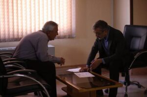 برگزاری میز ملاقات عمومی مدیرکل بنیاد شهید البرز با ایثارگران همزمان با هفته دولت