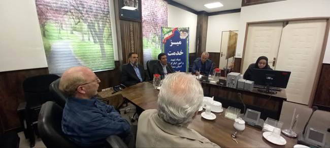 تسهیل خدمات به ایثارگران در قالب میز خدمت در اداره کل گمرک استان سمنان
