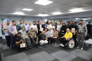 مسابقات پرس‌سینه جانبازان و کارکنان بنیاد شهید به مناسبت هفته دفاع مقدس برگزار شد