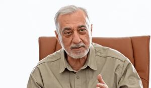 تأکید وزیر دفاع بر آمادگی تسلیحاتی و معیشتی نیروهای مسلح