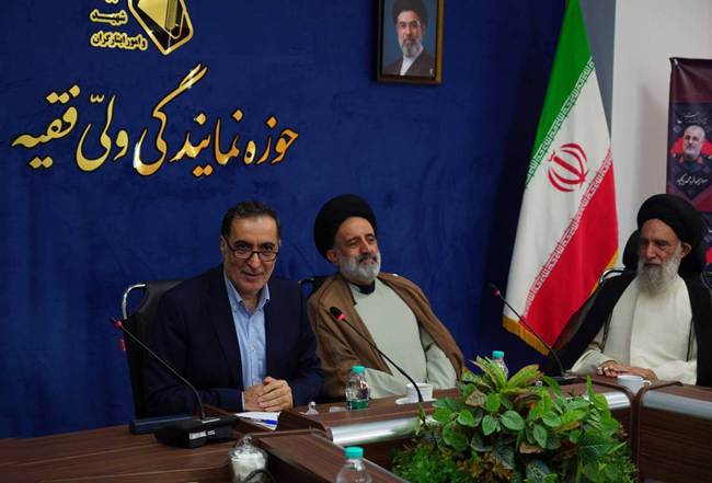 تأکید رئیس بنیاد شهید بر ضرورت روشنگری و حفظ پیوستگی میان حاکمیت و مردم در نبرد اطلاعاتی