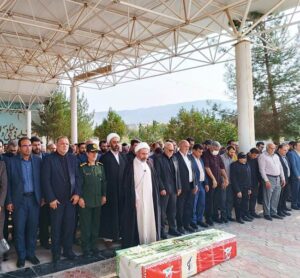 برگزاری تشییع پیکر مادر شهیدان والامقام عباس و باقر ملکی در ایلام