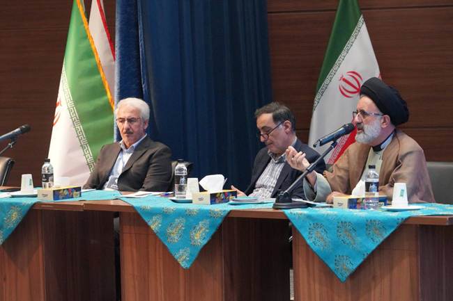 تأکید نماینده ولی‌فقیه در بنیاد شهید بر انتقال فرهنگ ایثار و شهادت و خدمت‌رسانی ویژه به گروه‌های آسیب‌پذیر