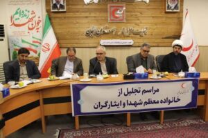 مدیرکل بنیاد شهید زنجان: ترویج فرهنگِ ازخودگذشتگی، تضمین‌کننده پیوندِ نسل‌ها با آرمان‌های انقلاب است